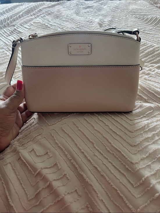 kate spade Handbags - kate spade Two-Tone Cream and Light Pink Crossbody Bag